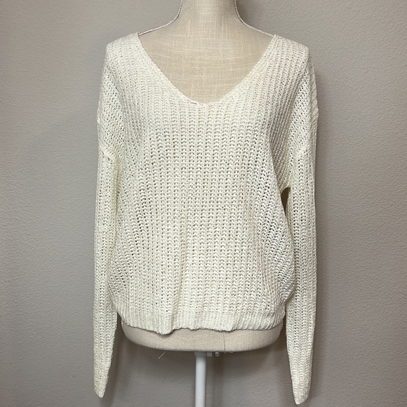 Lulus Born to Fly White Loose Knit Reversible Cropped Sweater - Picture 2 of 5